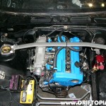 Overhead view with the engine harness, intake manifold and battery in place.
