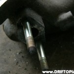 ca18detottpulsarmanifold219 Locate the EGR mount and cut the two bolts off.