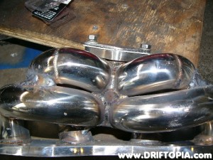 A thick weld is placed between runners 1 and 2 as well as 3 and 4.