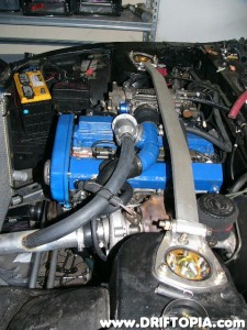 Side view of the CA18DET showing the painted charge pipe and recirculated BOV.