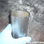 The pipe will have jagged edges after cutting.
