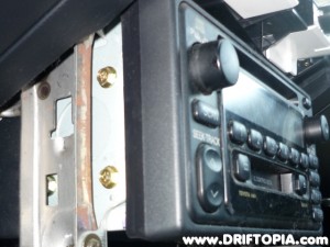 Side view of the factory head unit during removal.