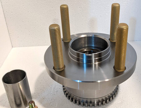 The Miatahubs billet front hub assembly sold by Good-Win-Racing for the NA Miata.