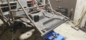 The rear bumper added to the shortened ghettocet rear.