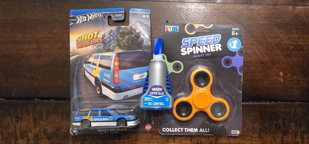 Parts needed to build the dashboard drift car.