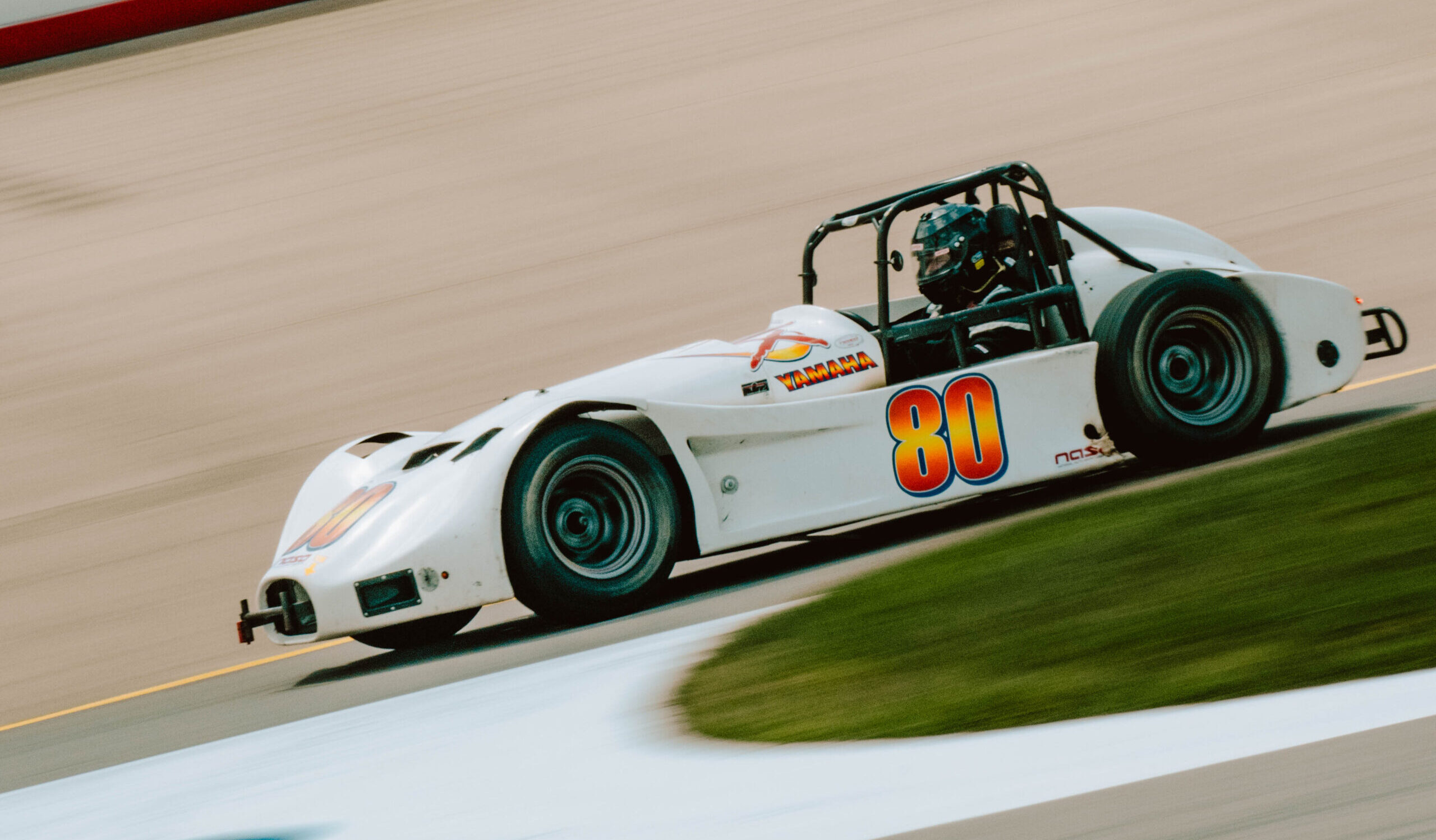 Thunder Roadster entering turn 1 at Nashville Superspeedway.