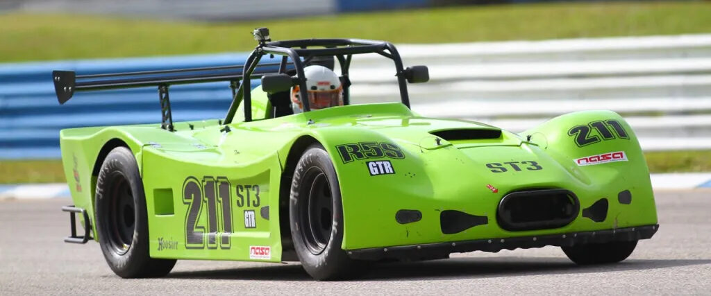 Here is a prep level 2 GTR Thunder Roadster. Notice the body difference between 1 and 2.